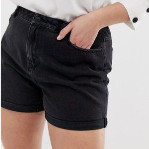 Vero Moda Curve high waist denim mom short